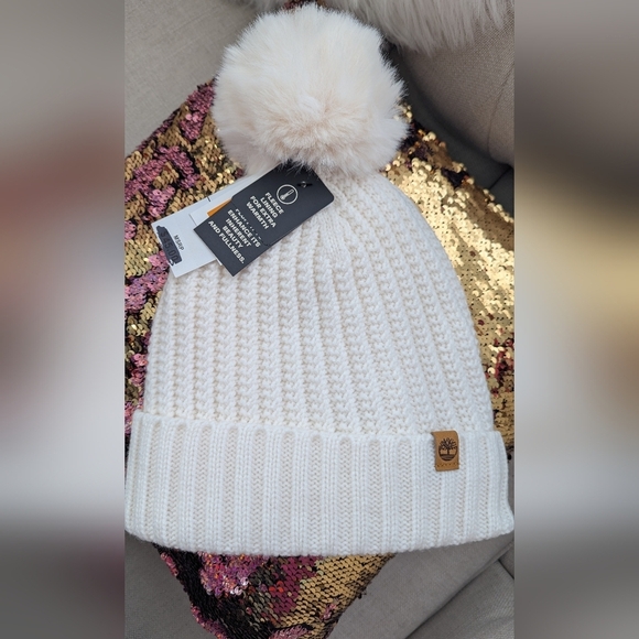 NWT Timberland Woman's Winter Beanie Hat Pom Pom Fleece - Picture 3 of 8
